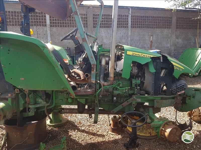 JOHN DEERE 6110