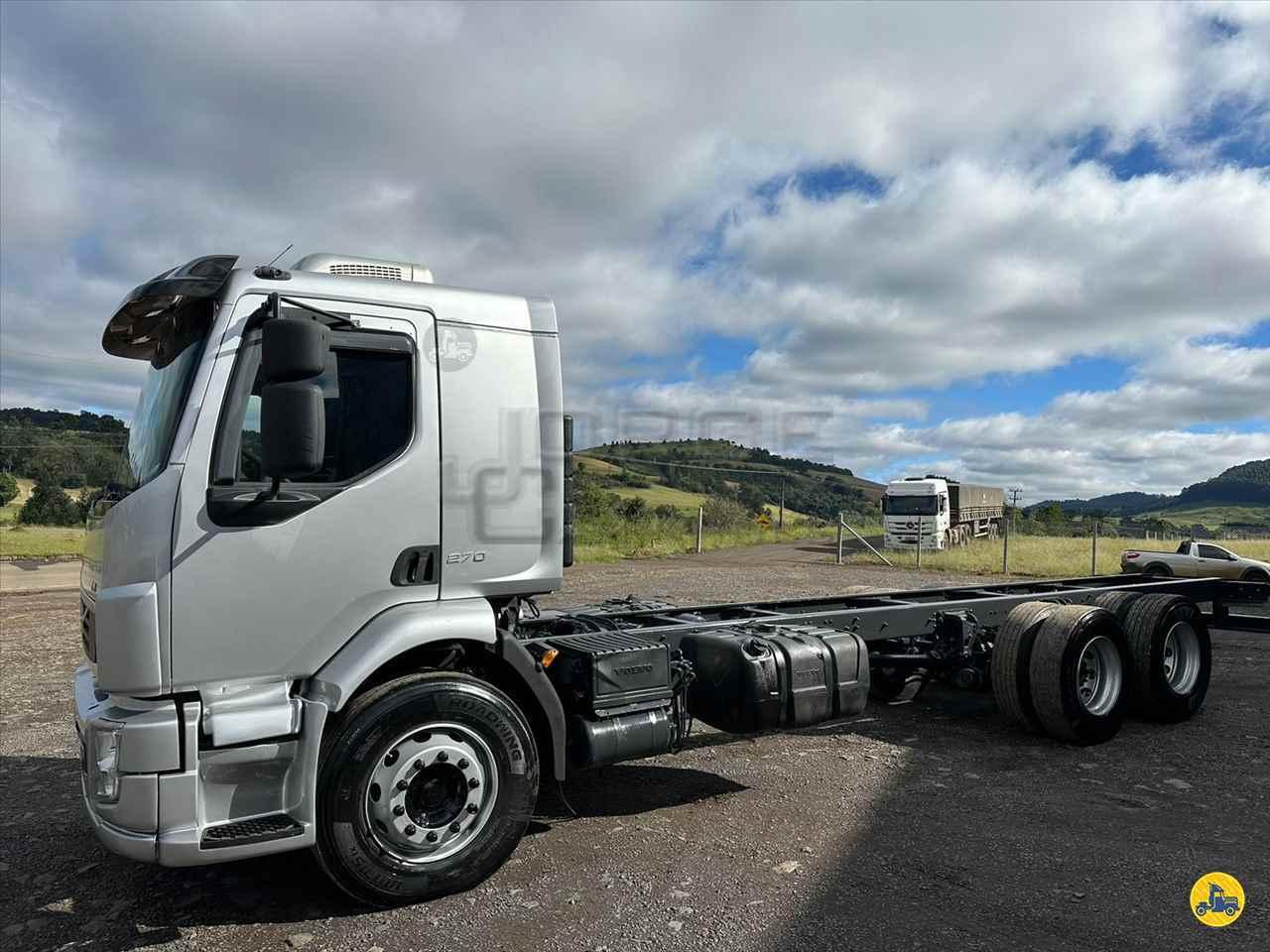 VOLVO VM 270