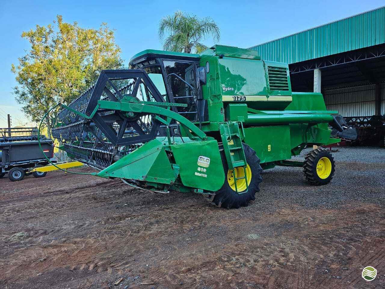 JOHN DEERE 1175