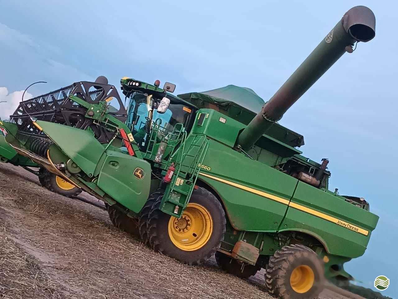 JOHN DEERE S660