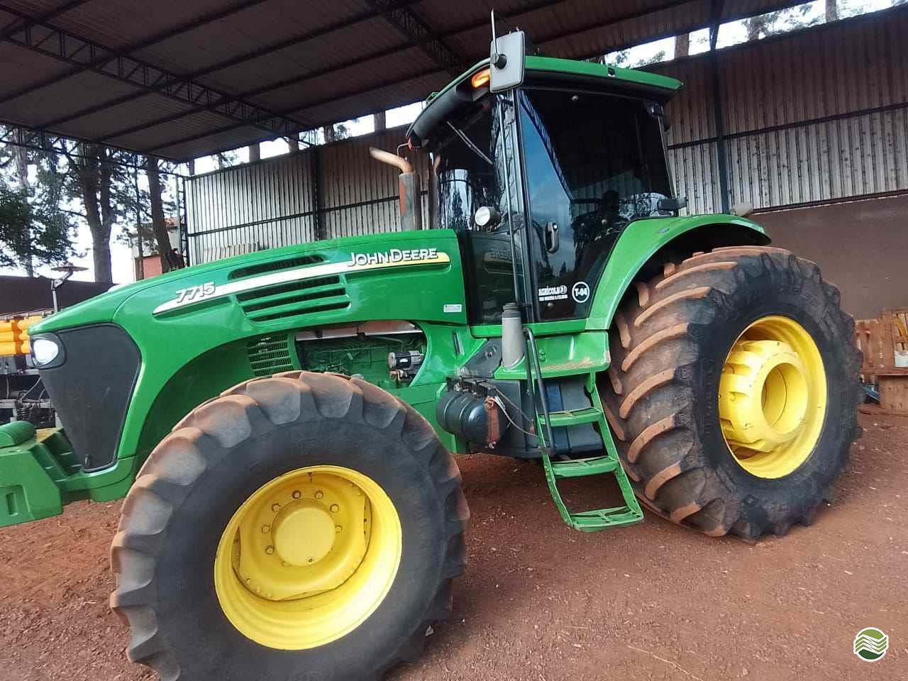 JOHN DEERE 7715