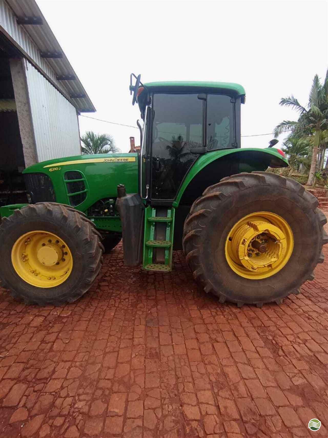 JOHN DEERE 6210