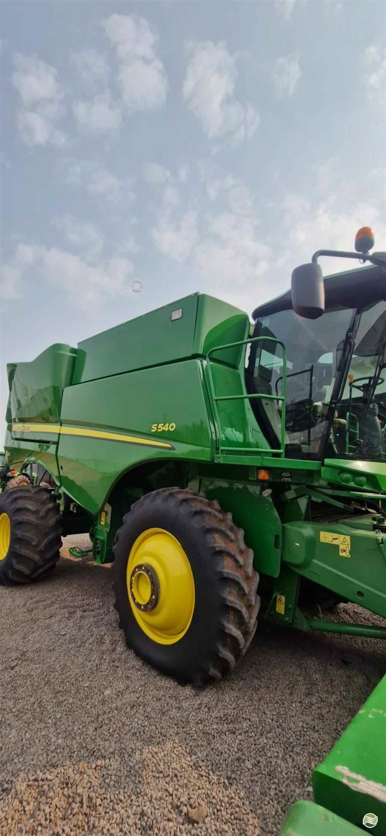 JOHN DEERE S540