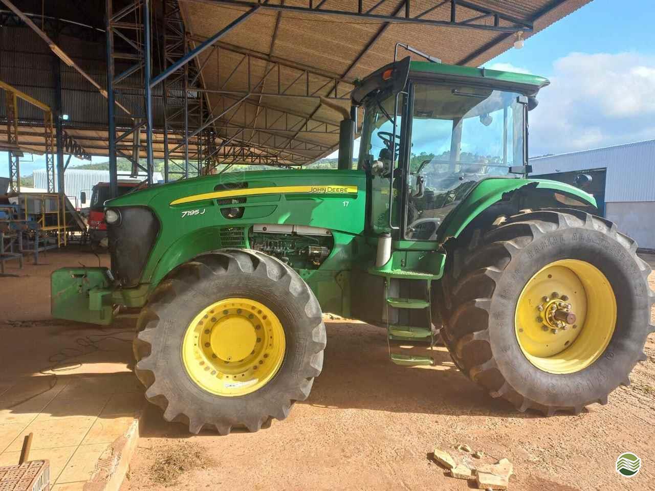 JOHN DEERE 7195