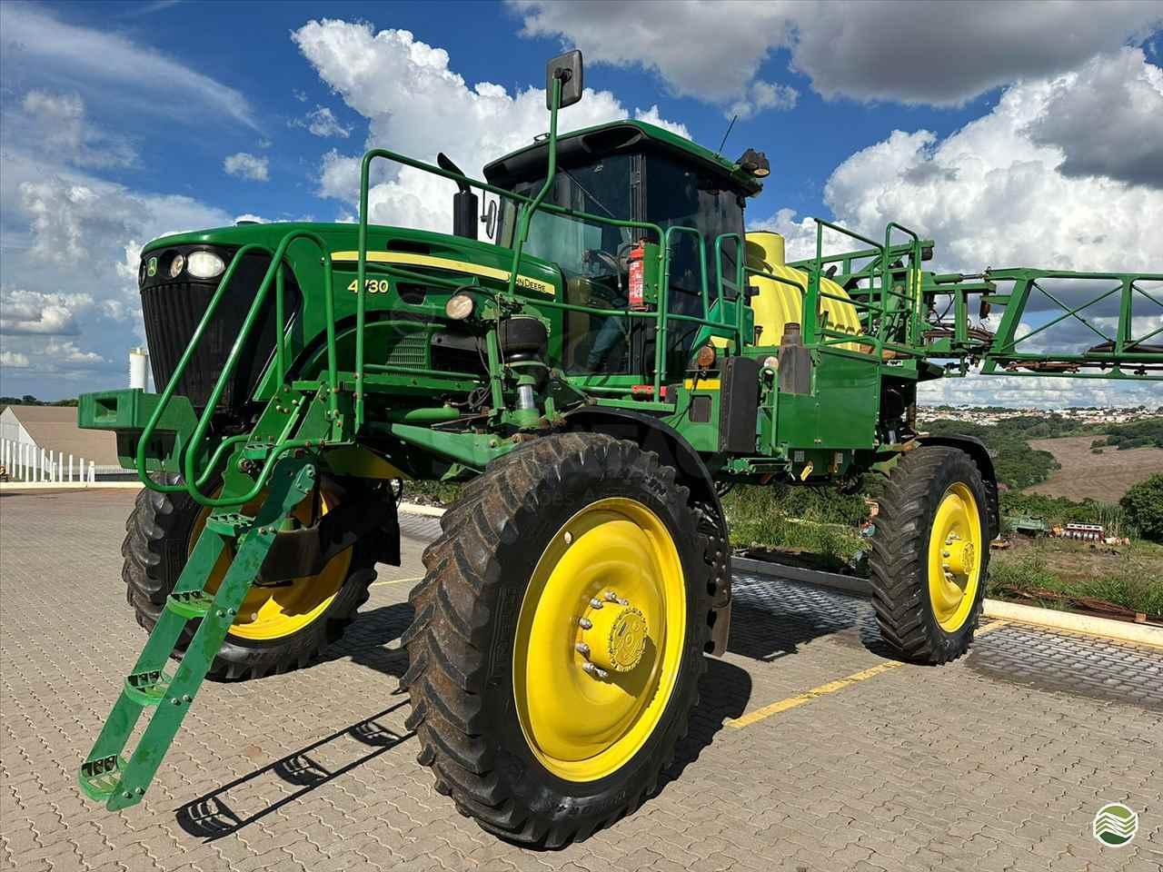 JOHN DEERE 4730