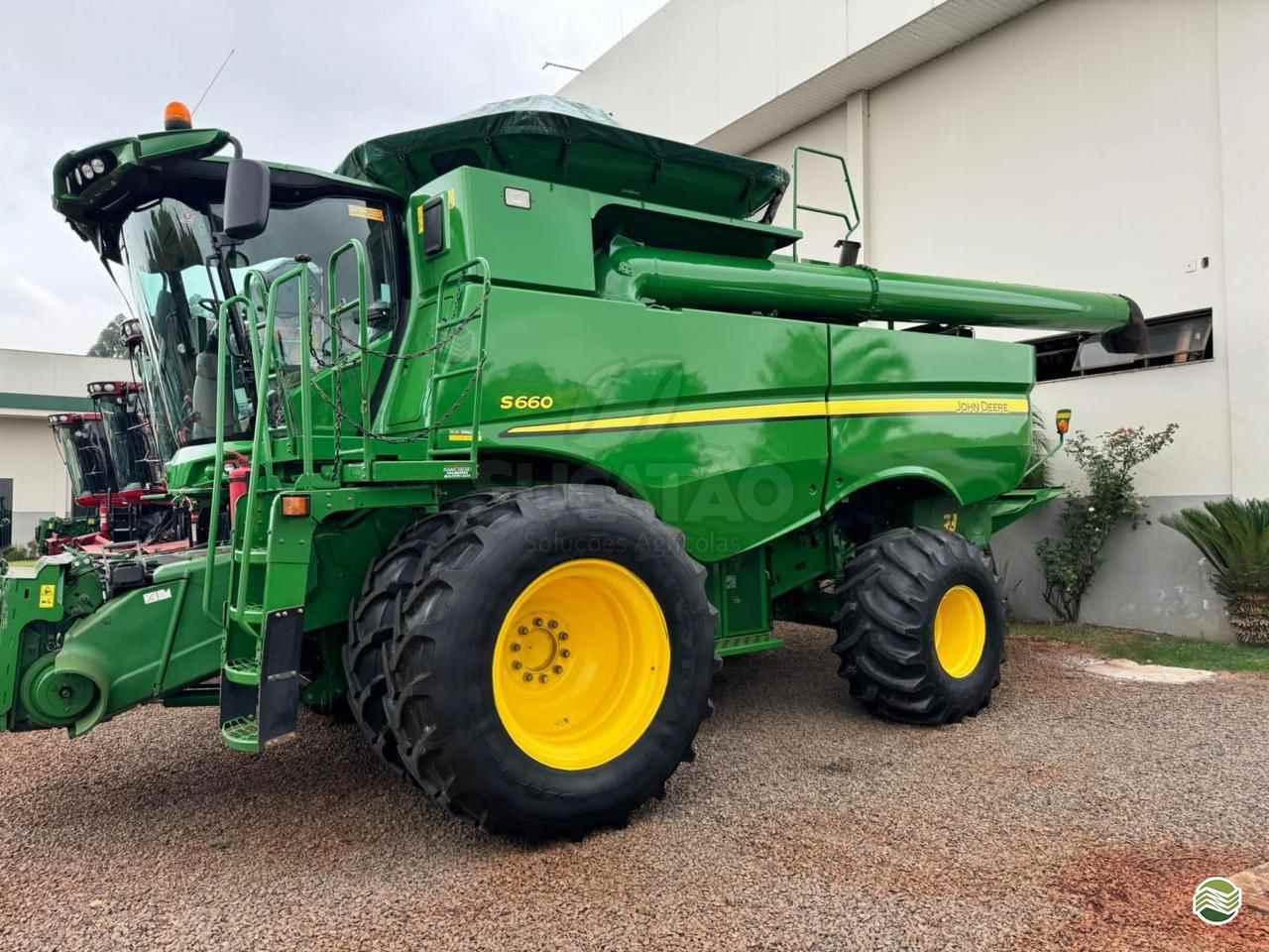 JOHN DEERE S660