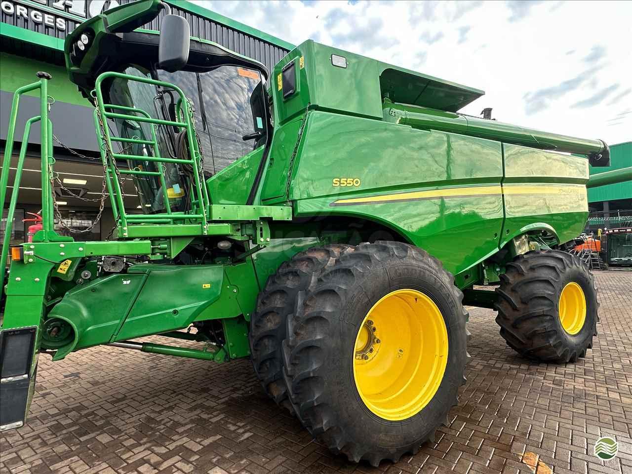 JOHN DEERE S550