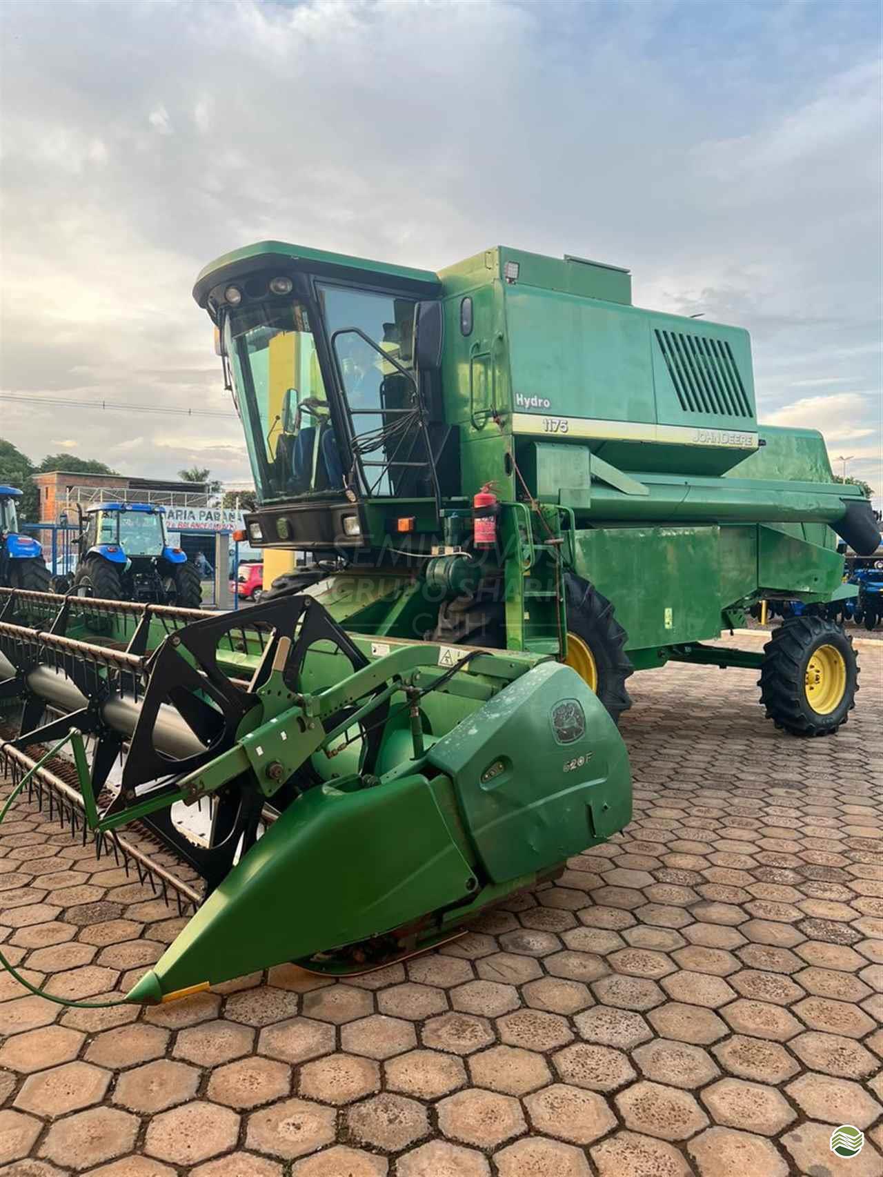 JOHN DEERE 1175