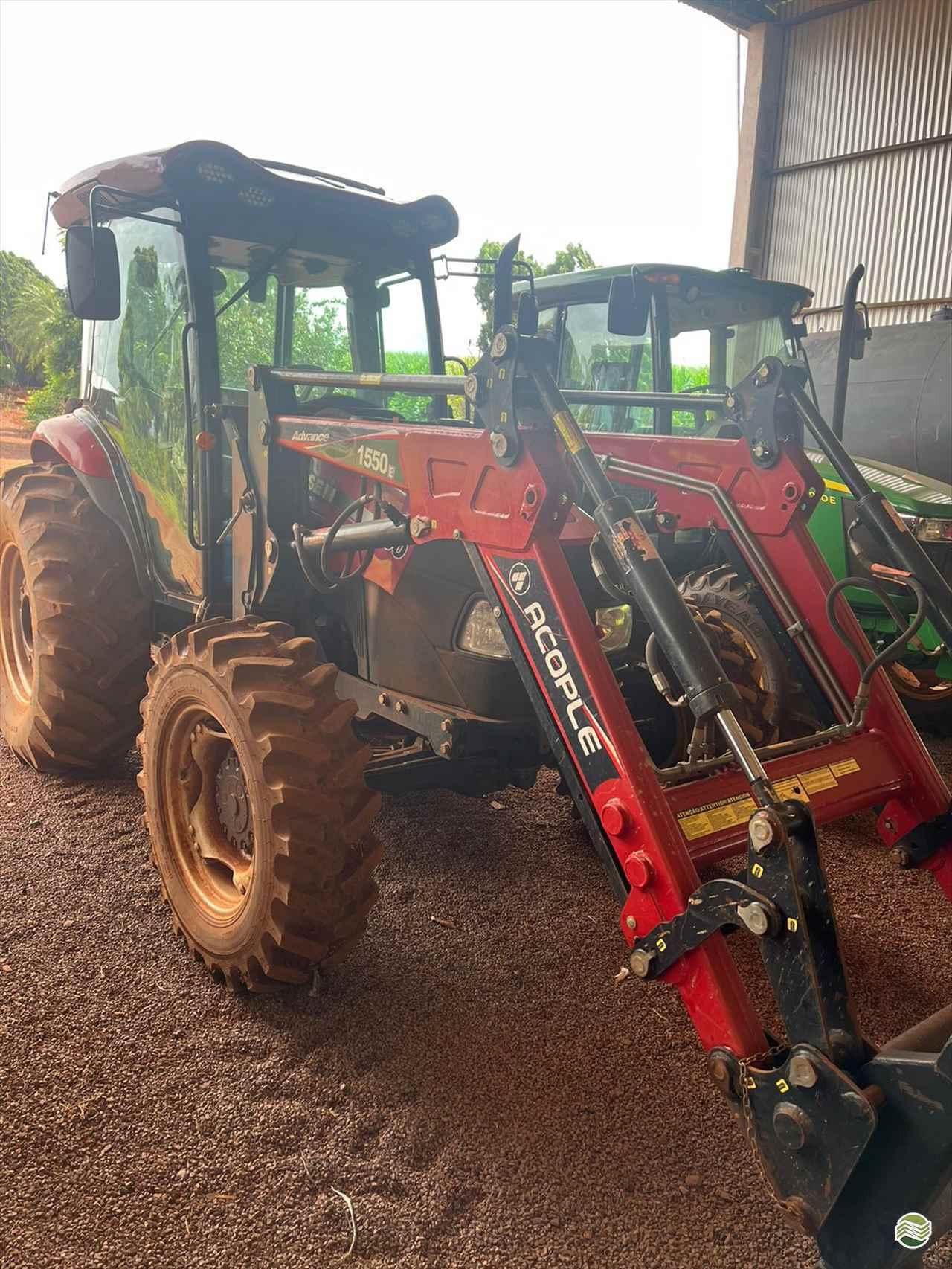 CASE Farmall 80