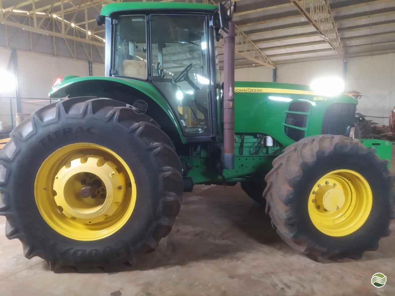 JOHN DEERE 6210