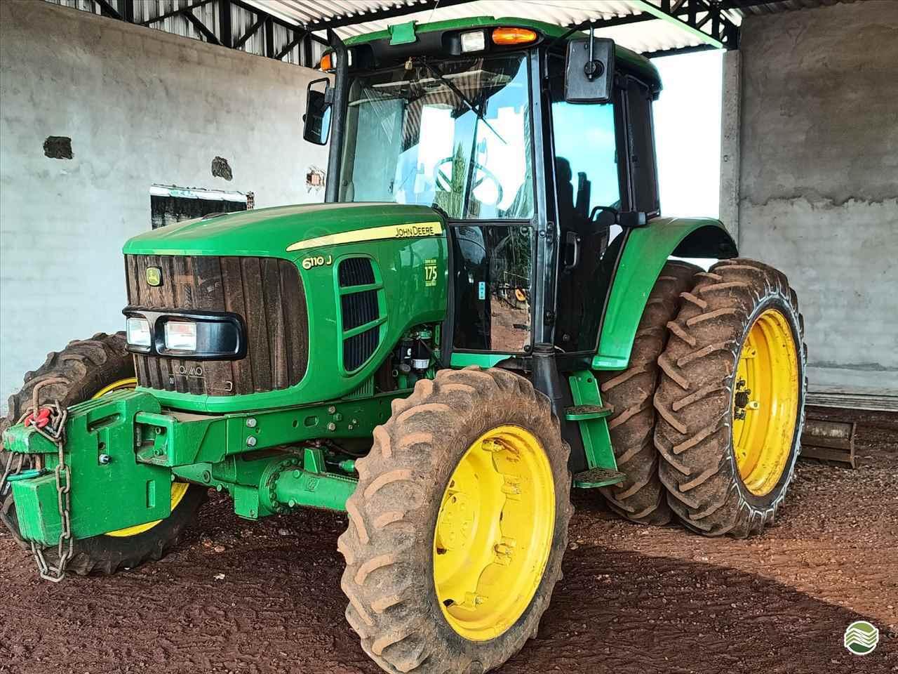 JOHN DEERE 6110