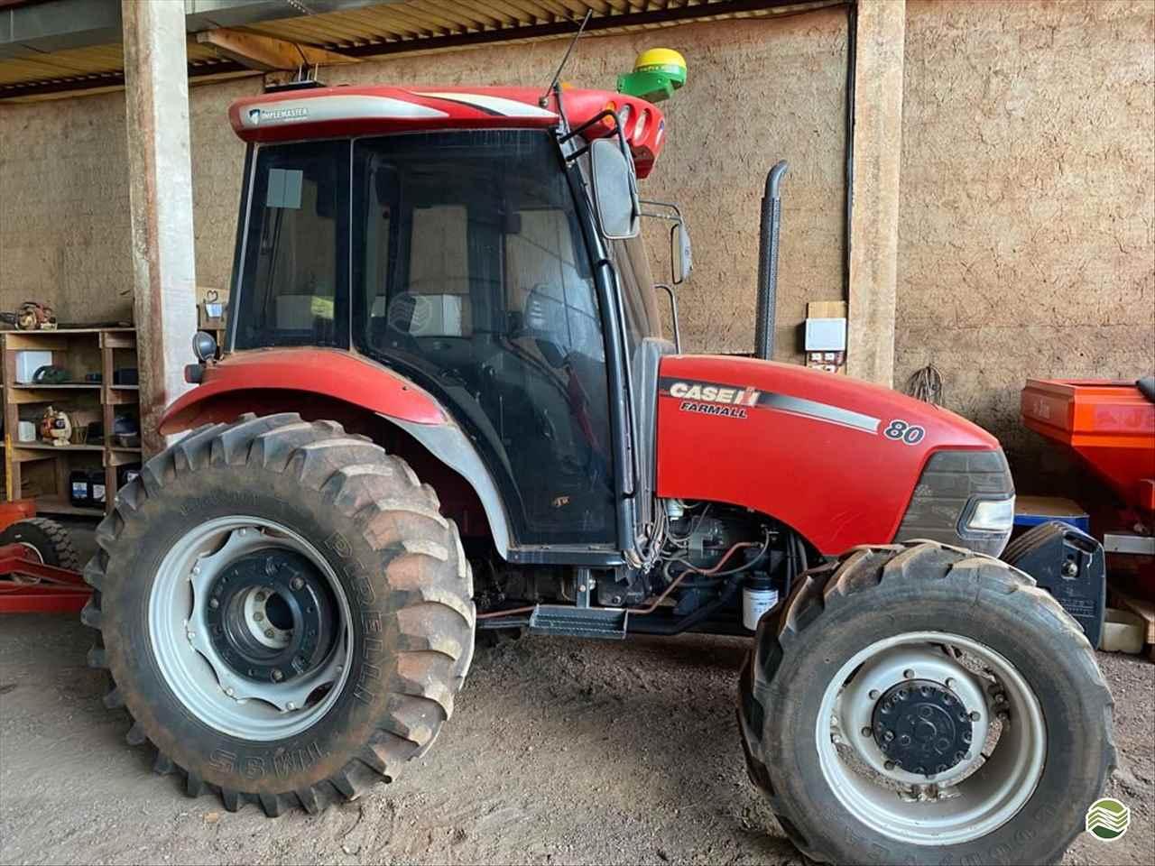 CASE Farmall 80