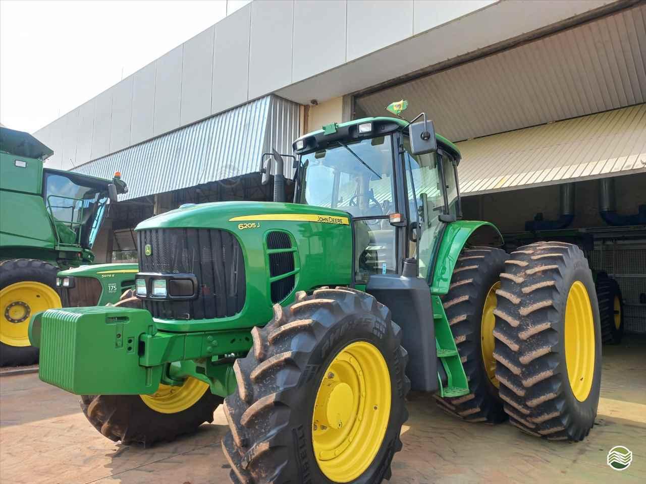 JOHN DEERE 6205