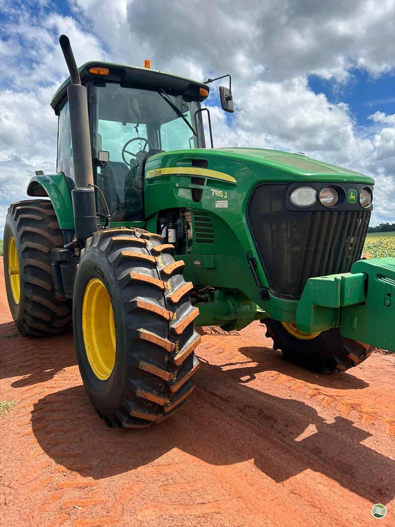 JOHN DEERE 7185