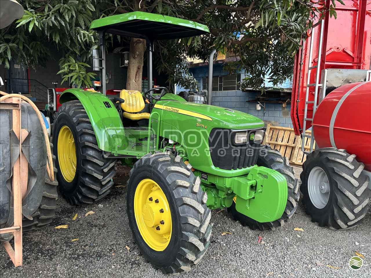 JOHN DEERE 5075