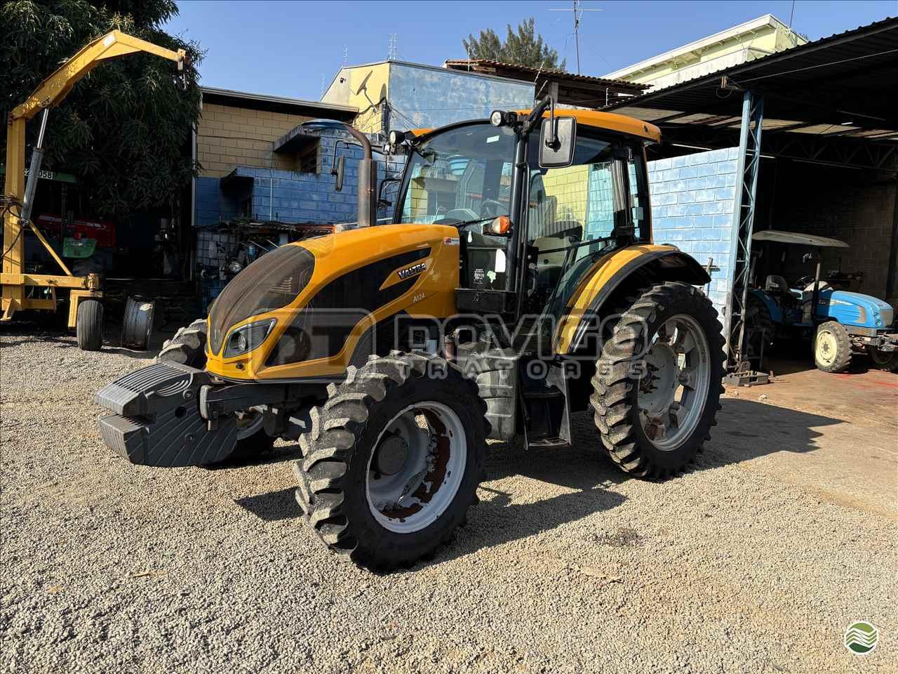 VALTRA A124