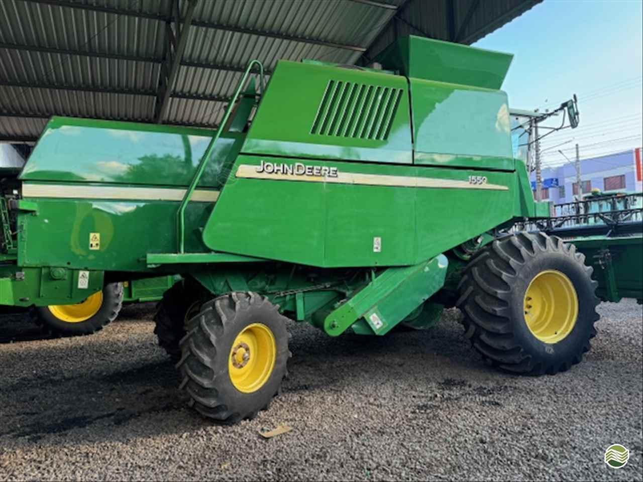 JOHN DEERE 1550