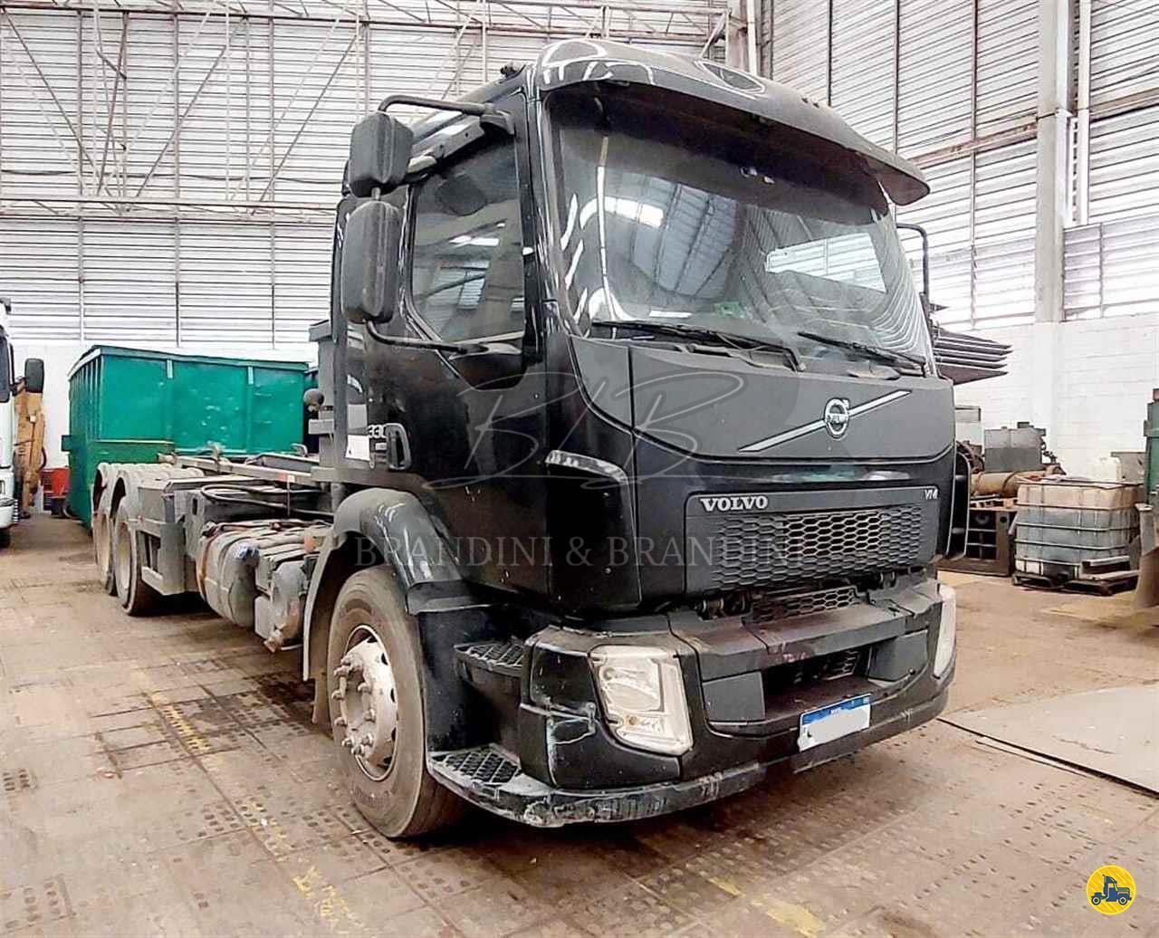 VOLVO VM 330