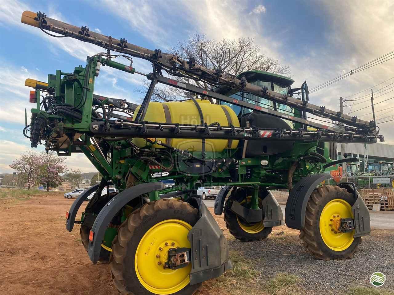 JOHN DEERE M4025