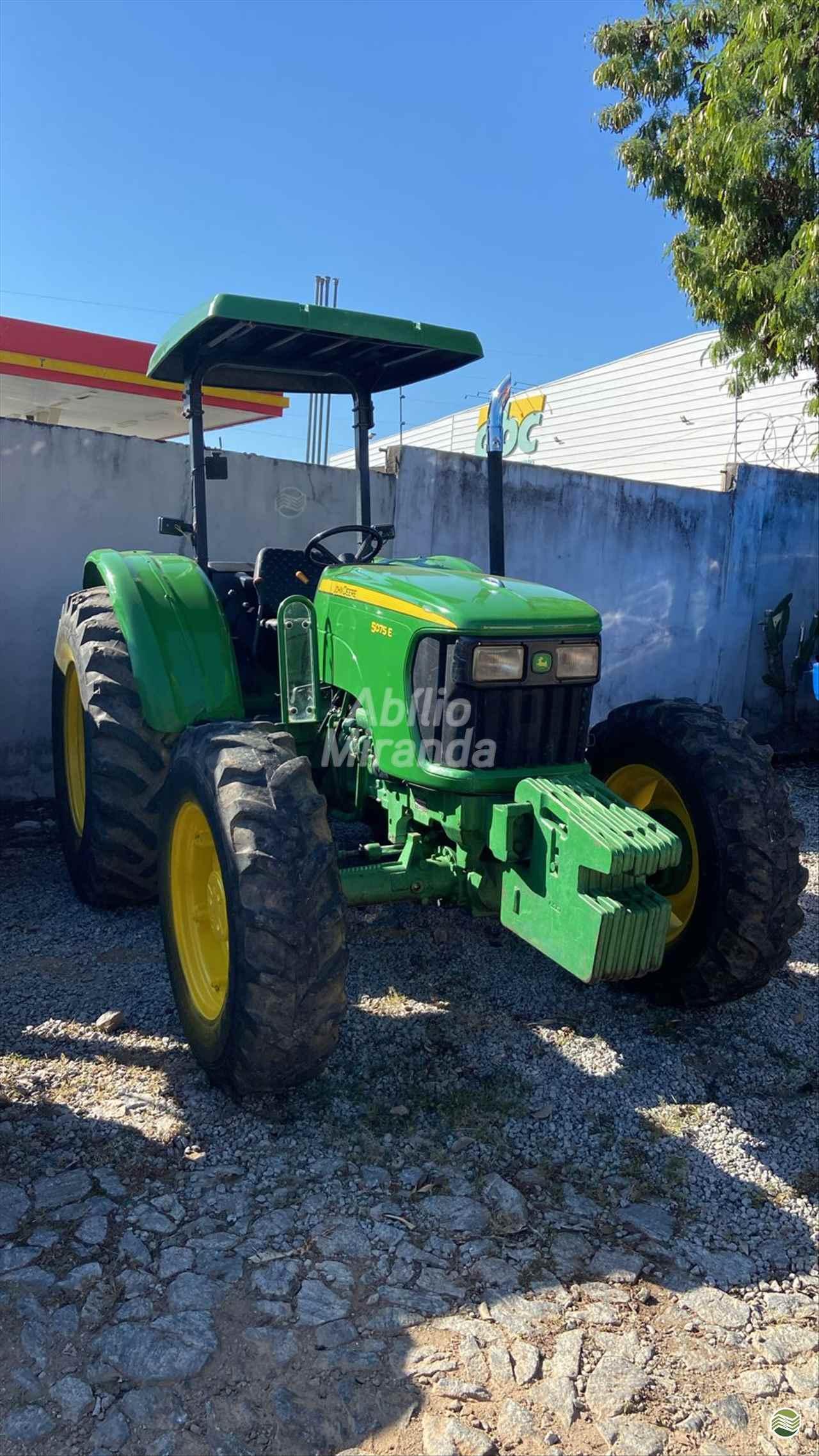 JOHN DEERE 5075