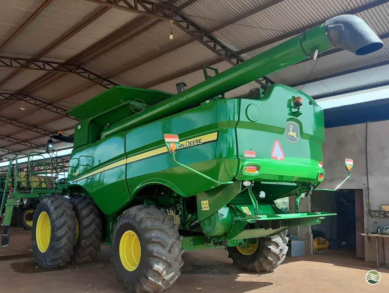 JOHN DEERE S660