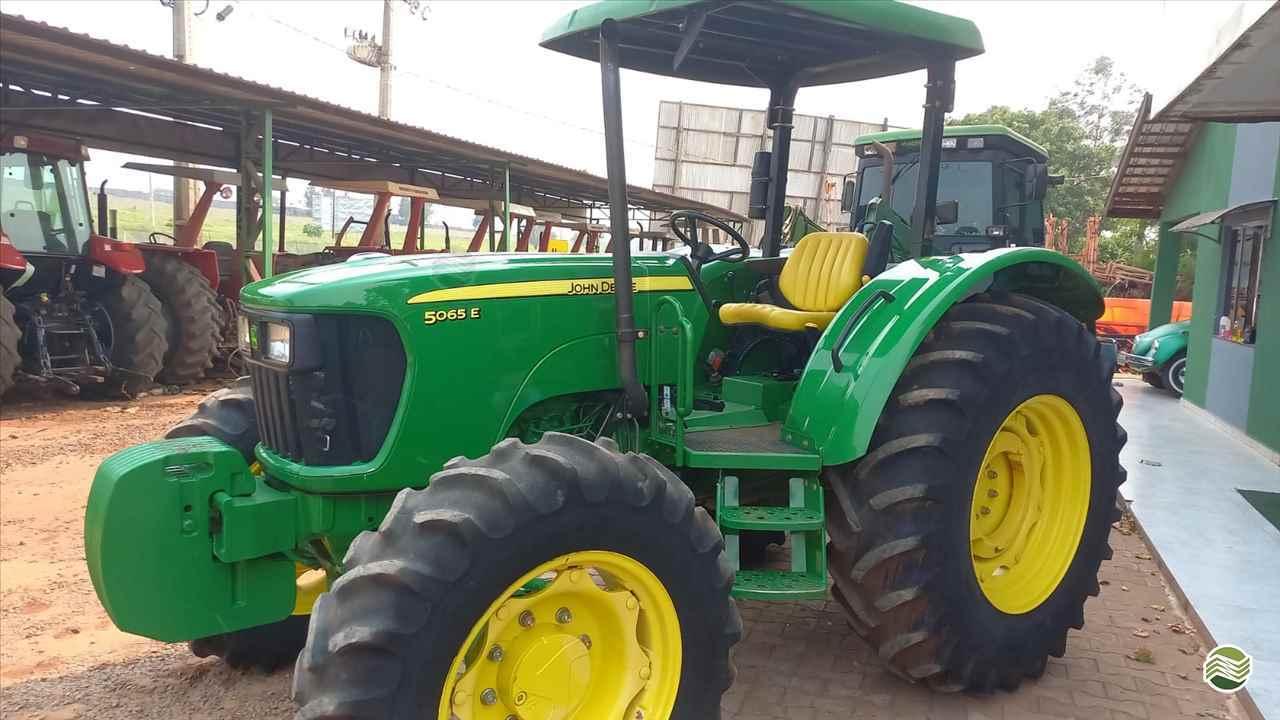 JOHN DEERE 5065