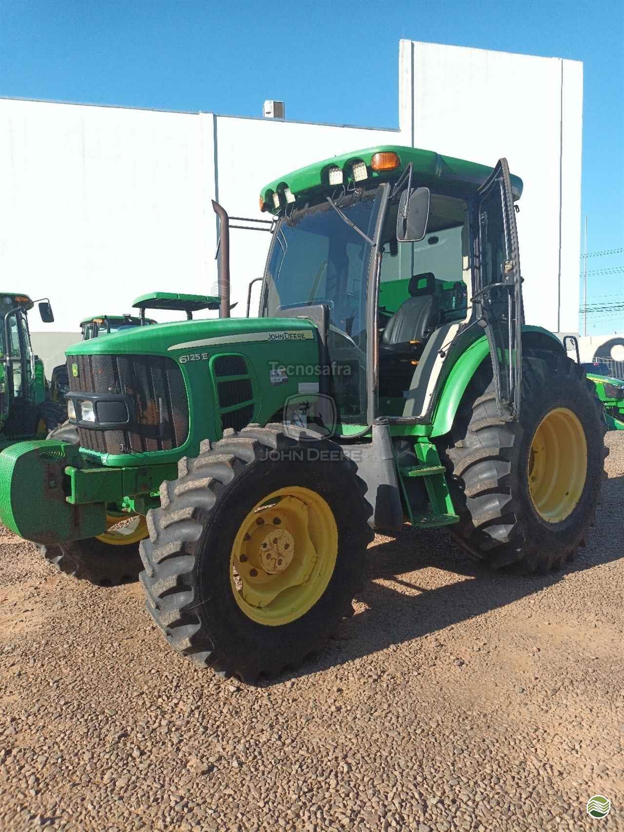 JOHN DEERE 6125