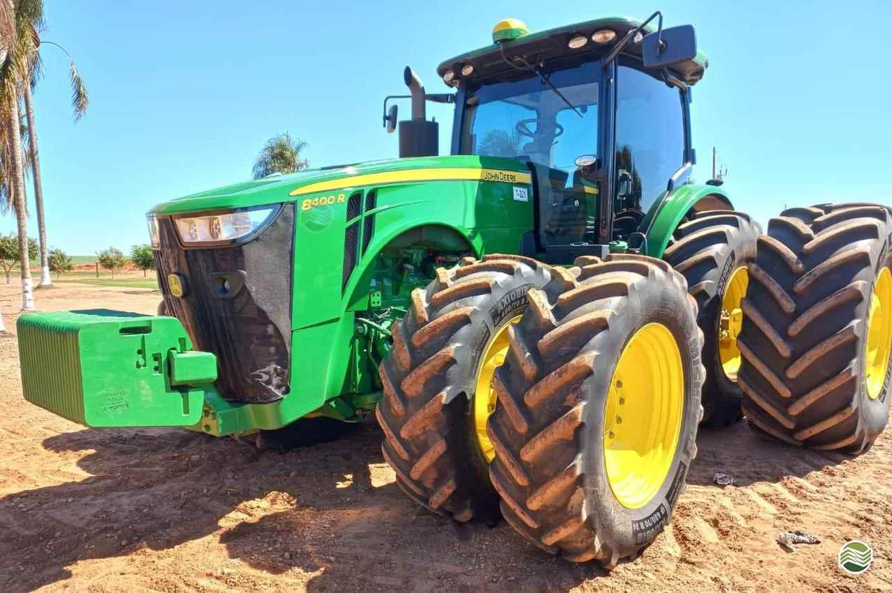 JOHN DEERE 8400