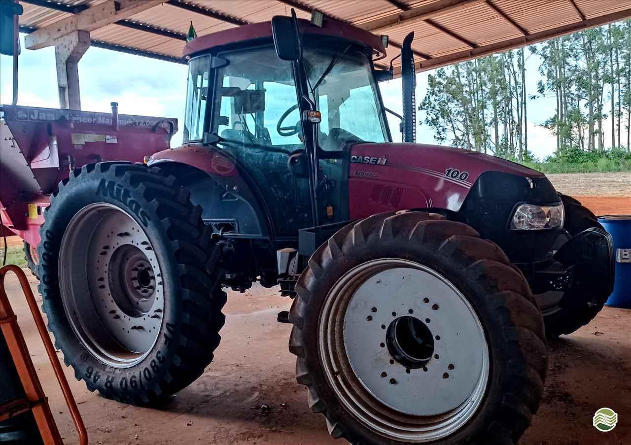 CASE Farmall 100