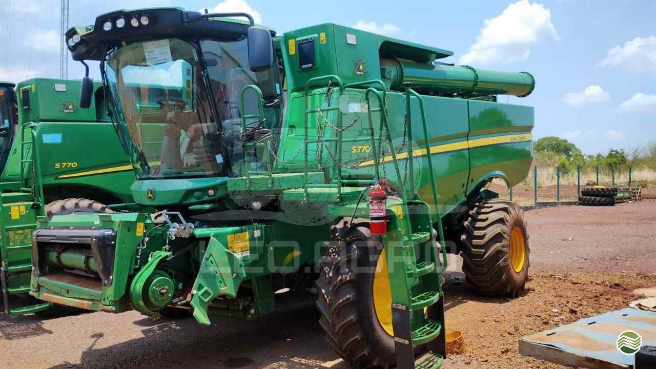 JOHN DEERE S770