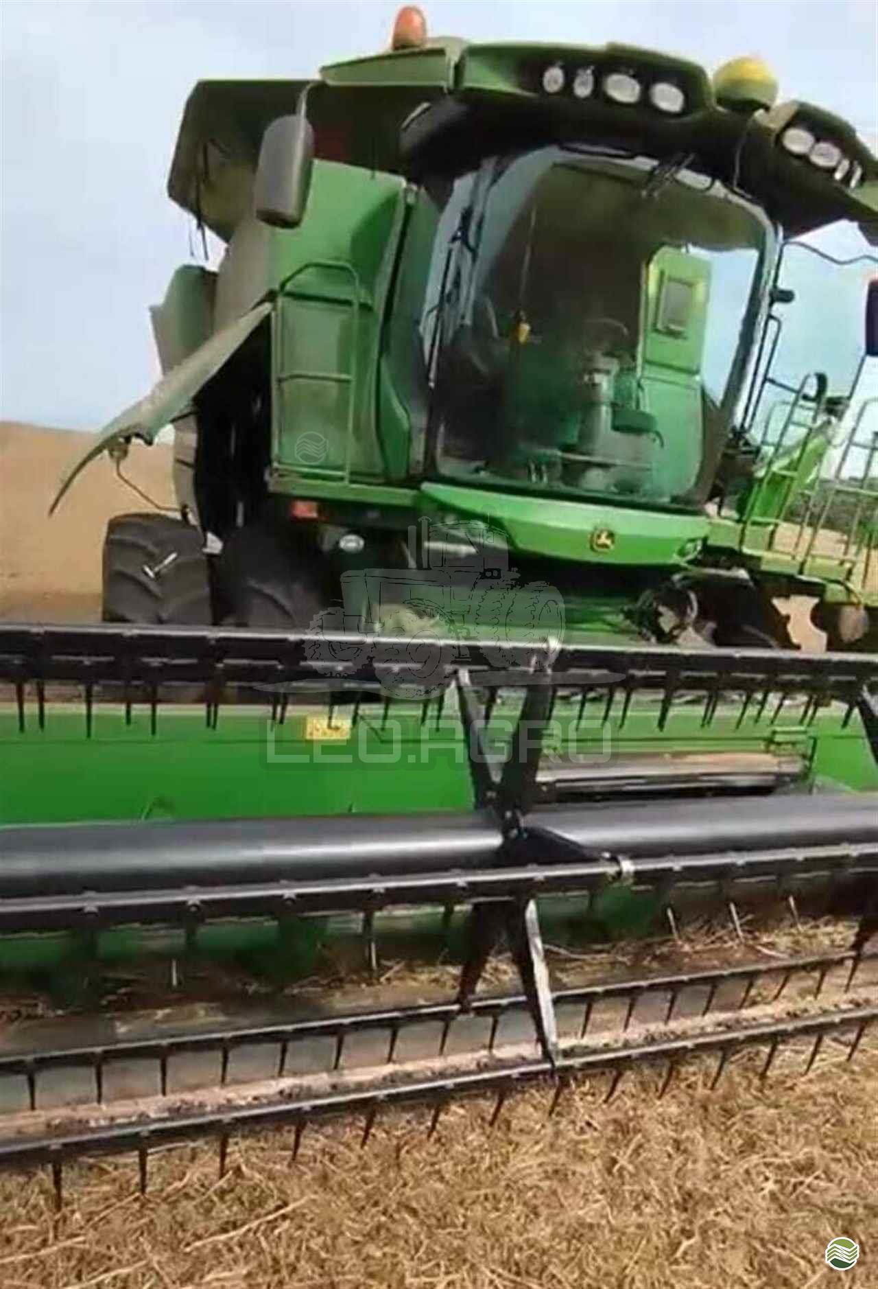 JOHN DEERE S660