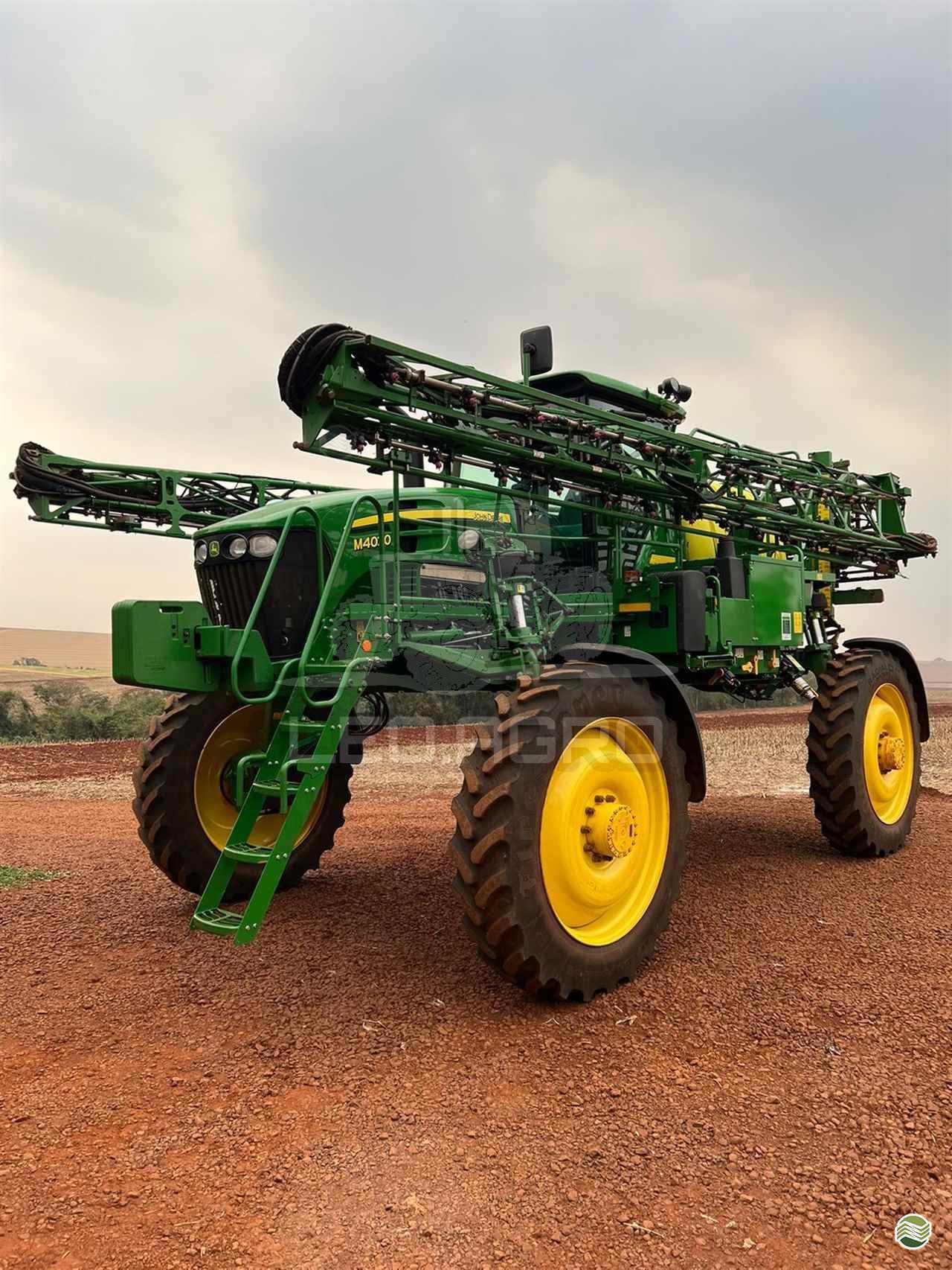 JOHN DEERE M4030