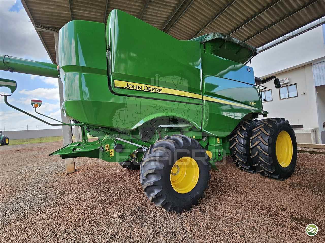 JOHN DEERE S550