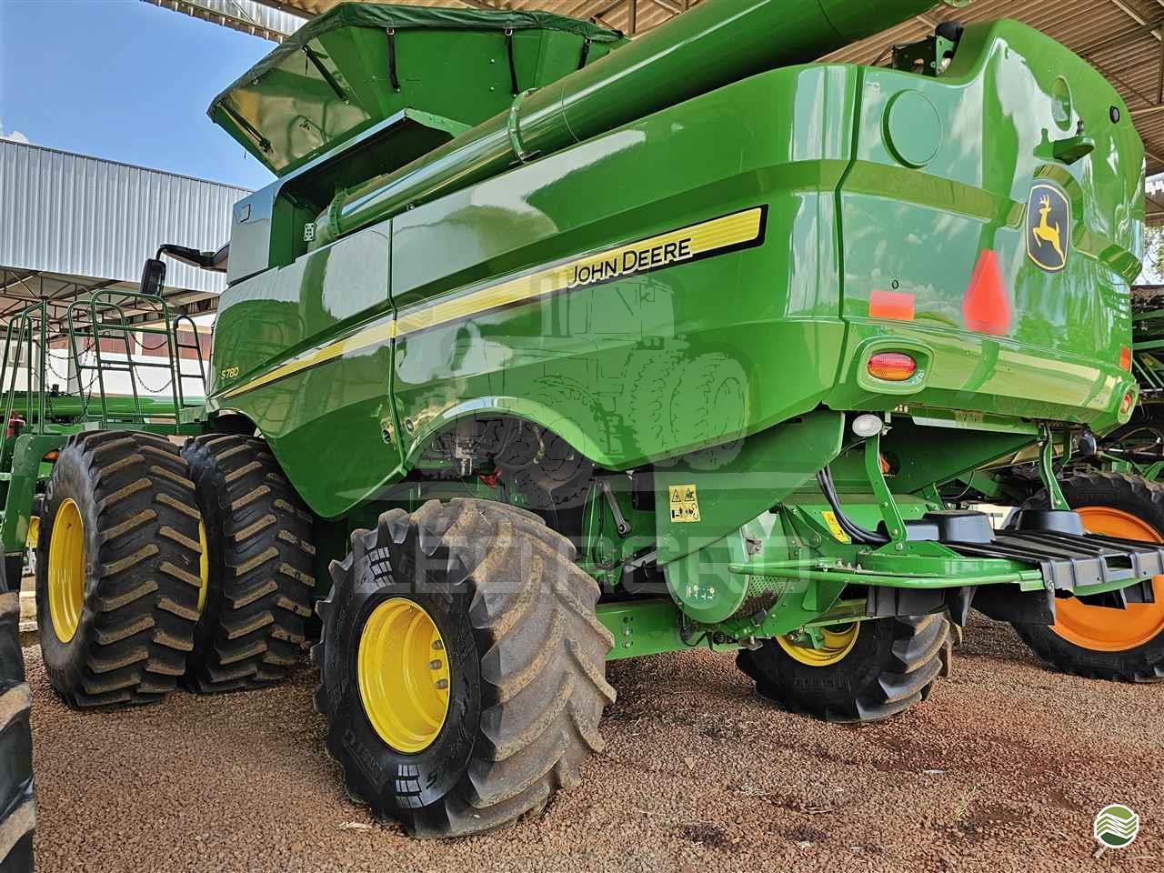 JOHN DEERE S780