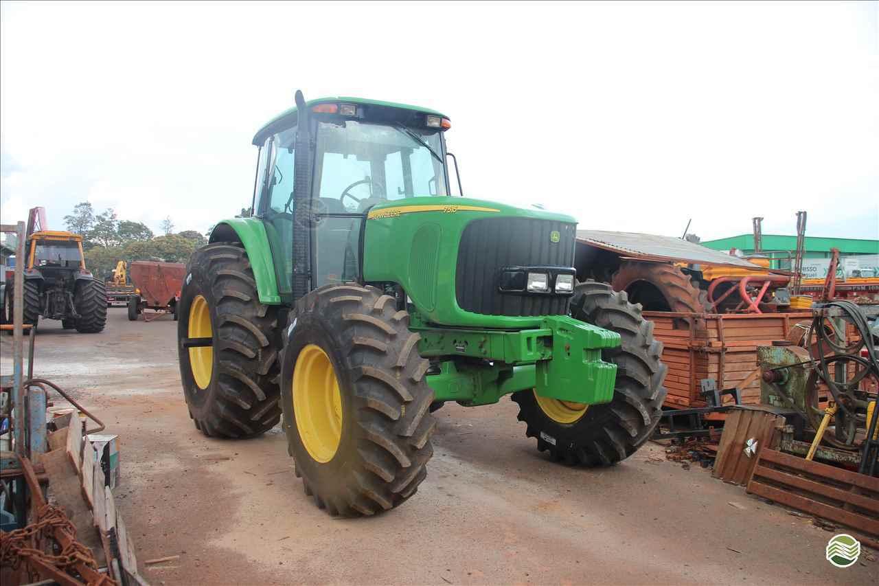 JOHN DEERE 7515