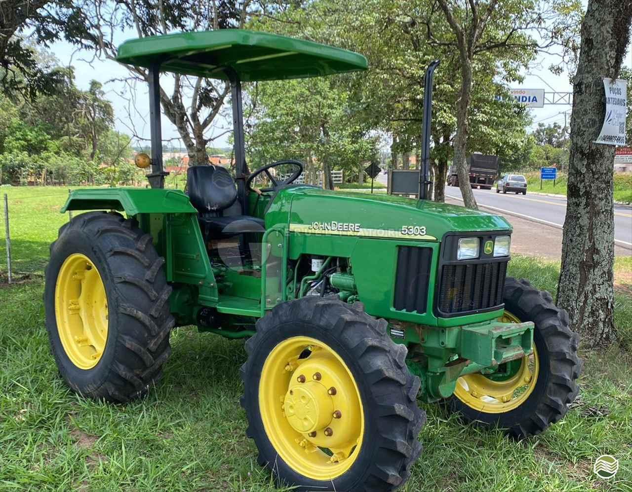 JOHN DEERE 5303