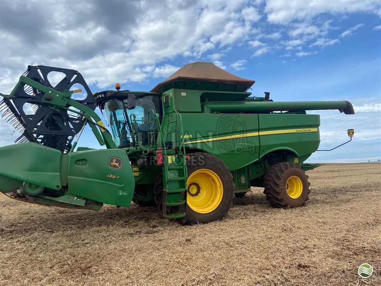 JOHN DEERE S660