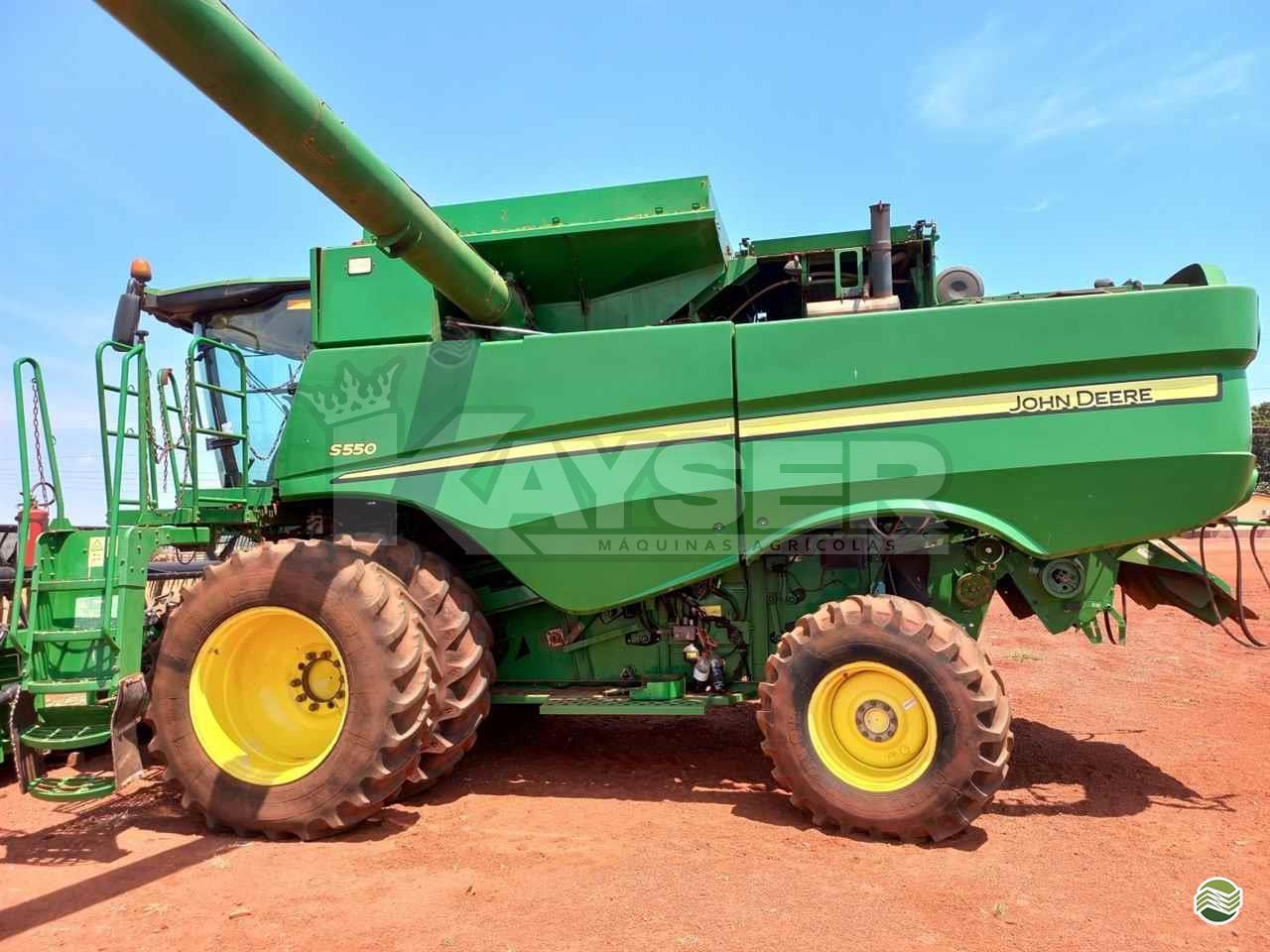 JOHN DEERE S550