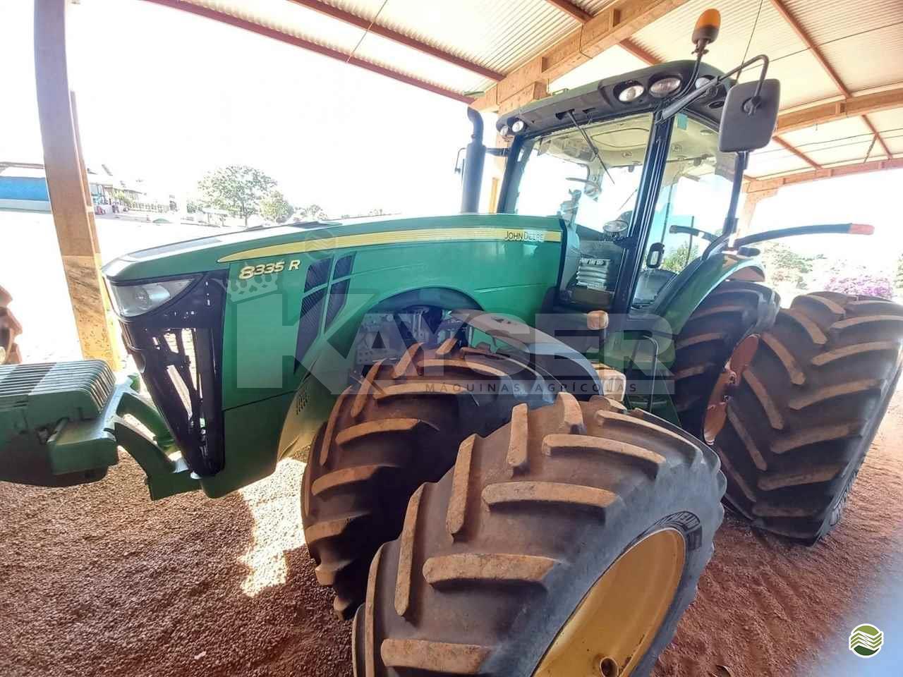 JOHN DEERE 8335