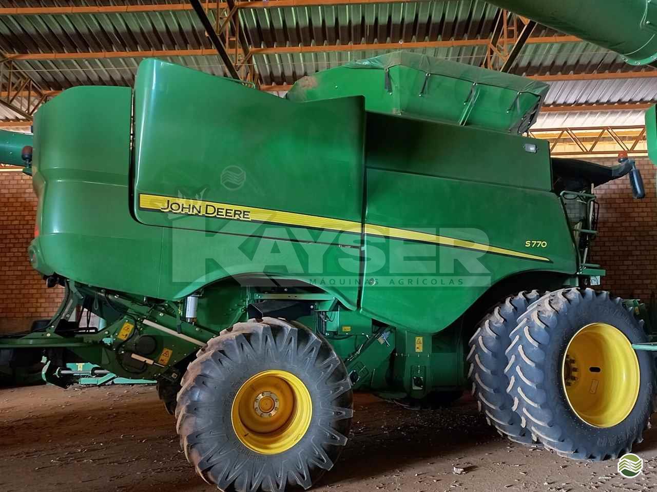 JOHN DEERE S770