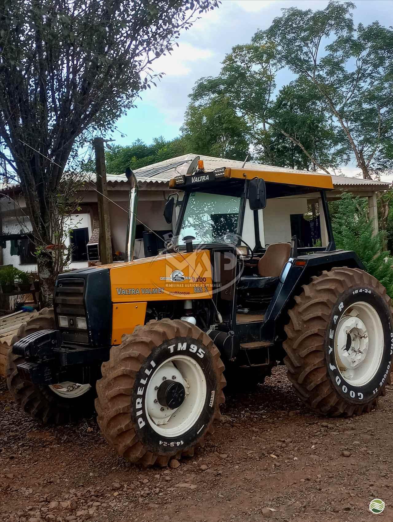 VALTRA 885