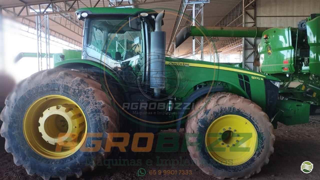 JOHN DEERE 8370 R