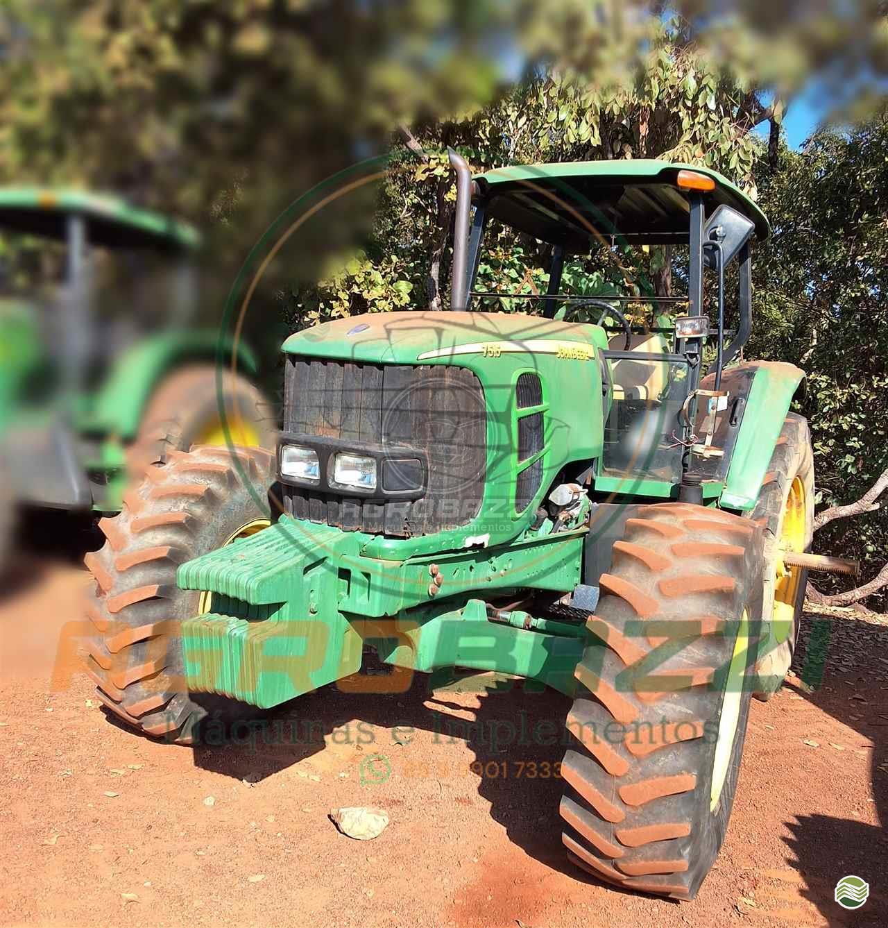 JOHN DEERE 7515