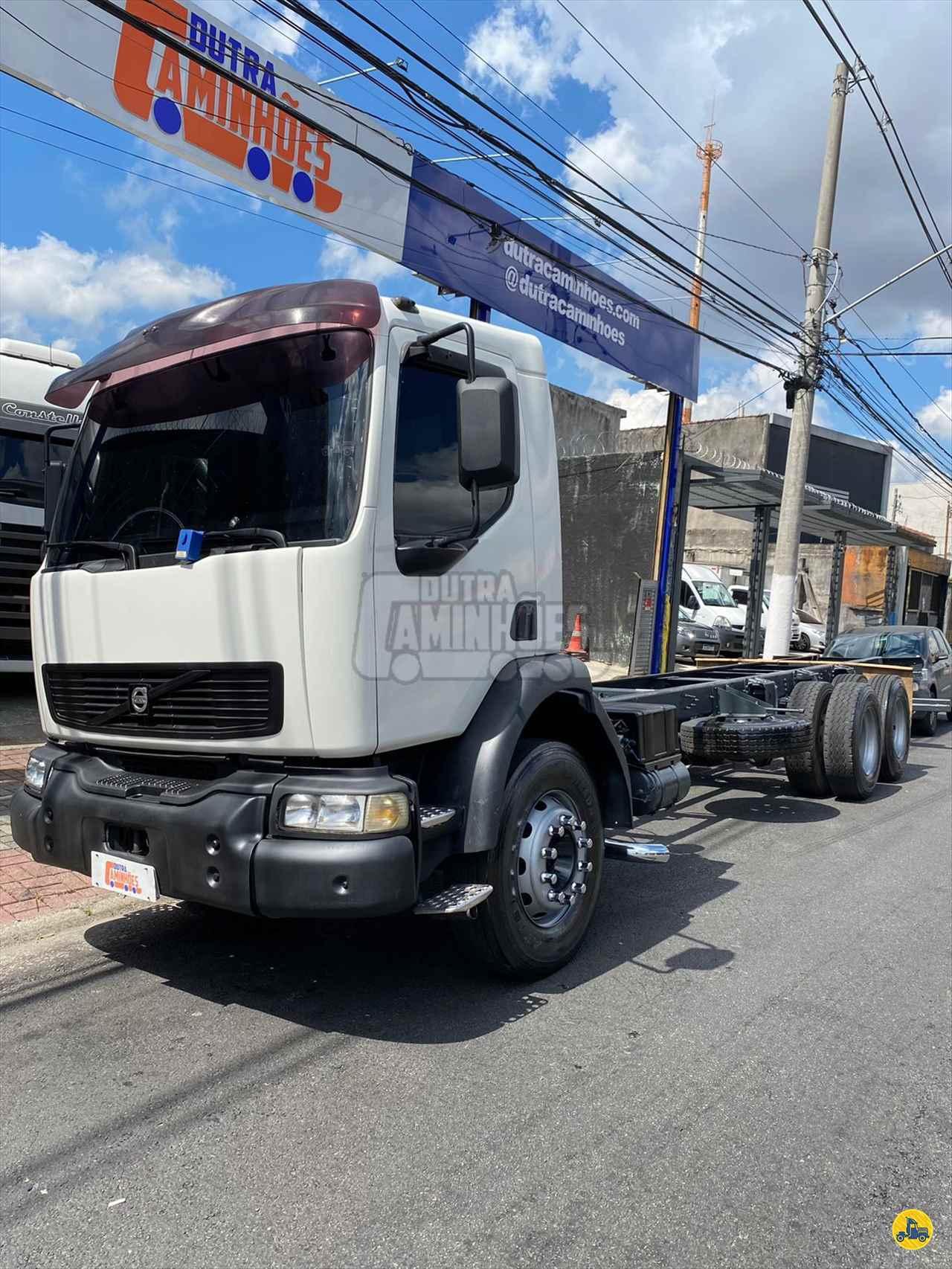 VOLVO VM23 240