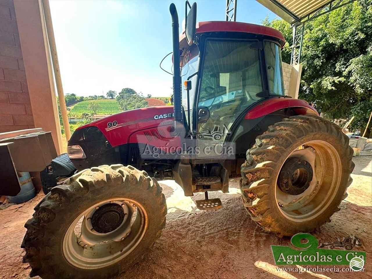 CASE Farmall 90