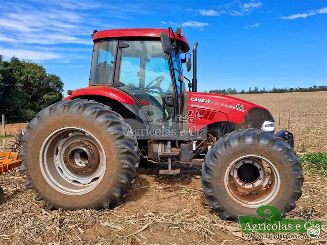 CASE Farmall 90