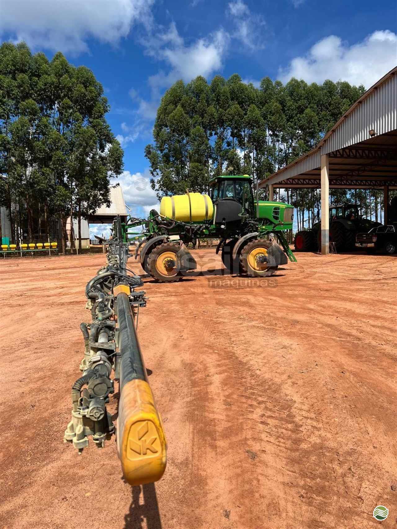 JOHN DEERE M4025