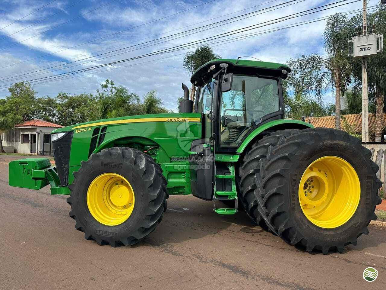 JOHN DEERE 8270