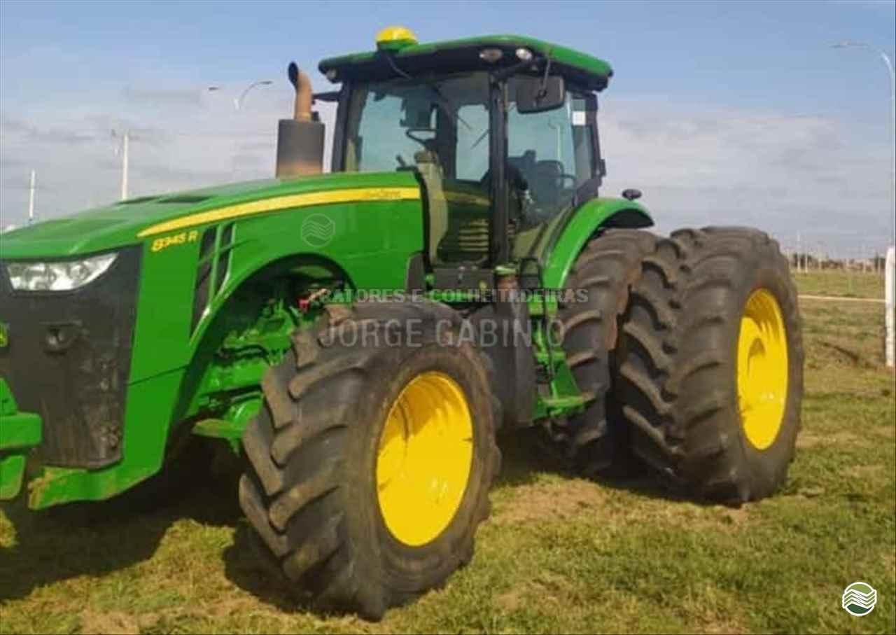 JOHN DEERE 8345