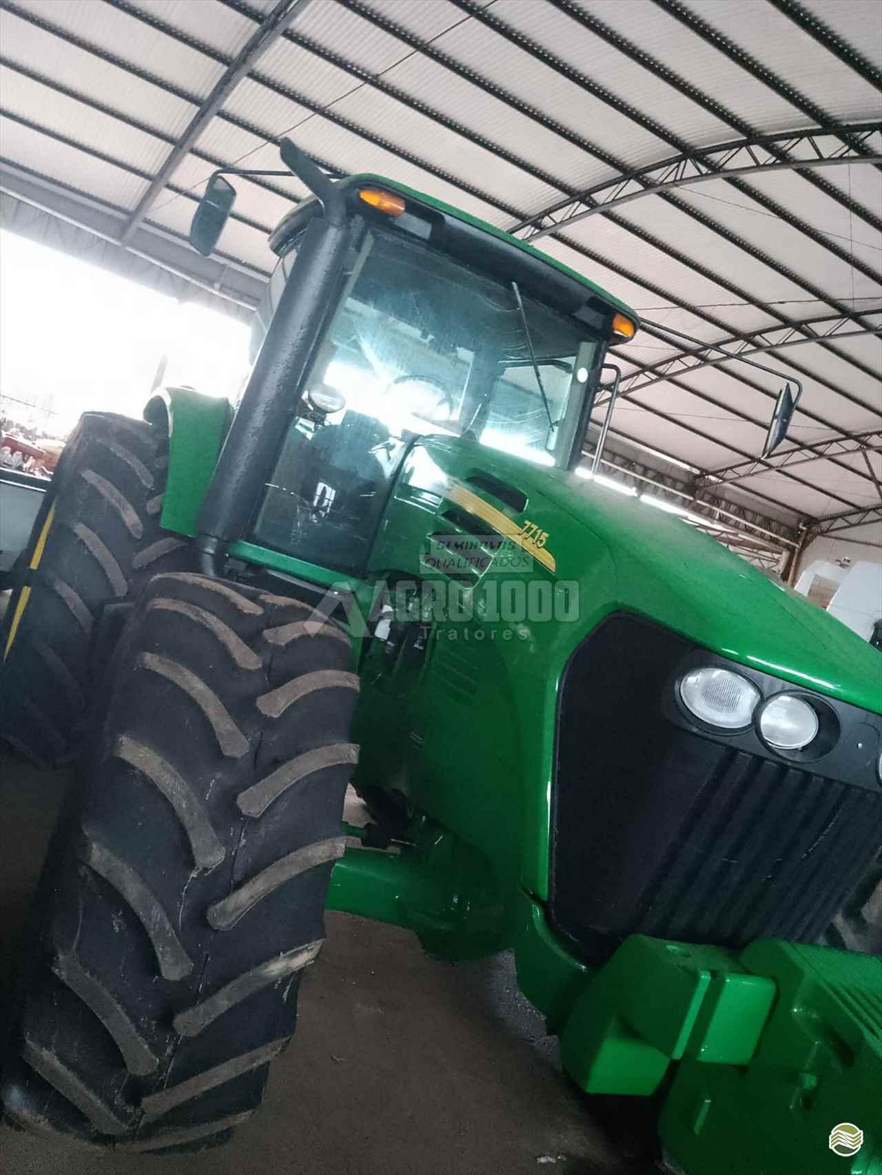 JOHN DEERE 7715